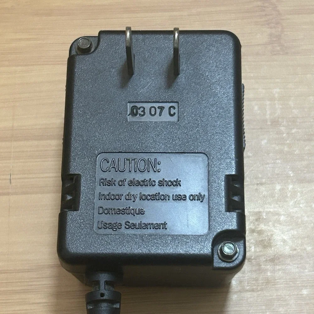 Boss Roland PSA-120T 9v 9.6v 200mA OEM Guitar Effect Pedal Power Supply Adapter